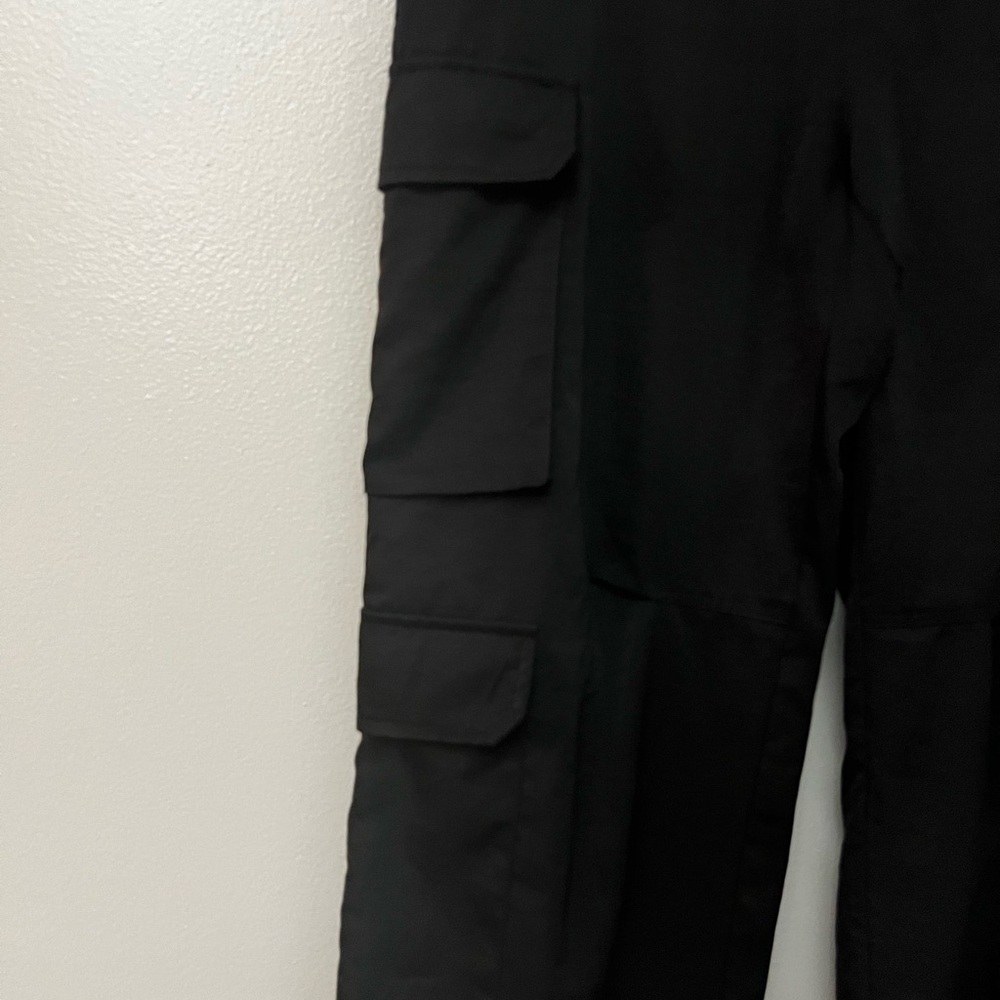 SHEIN, black , cargo pants